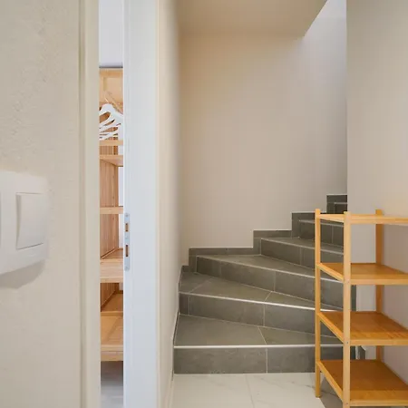 Helicon Luxury * لايميناس