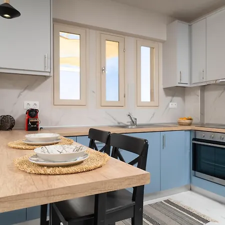 Helicon Luxury فيلة