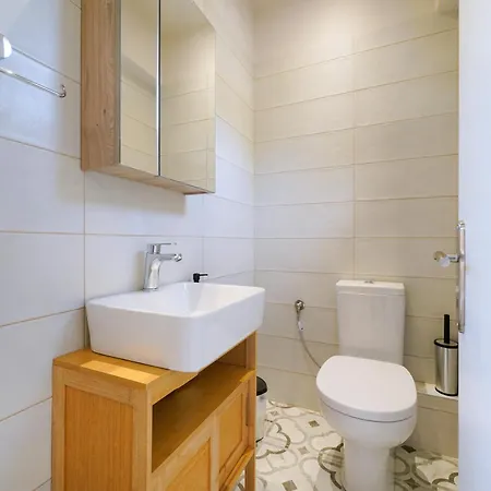 Helicon Luxury וילה *