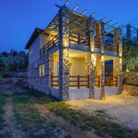 Helicon Luxury * لايميناس