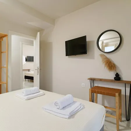 فيلة Helicon Luxury