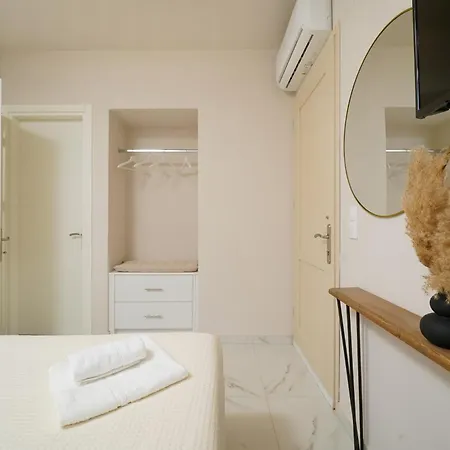 Helicon Luxury فيلة