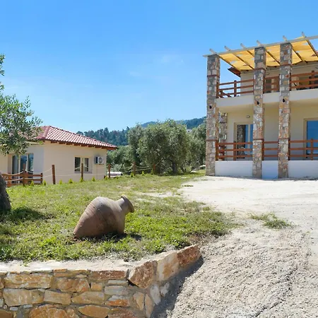 וילה Helicon Luxury לימנאס